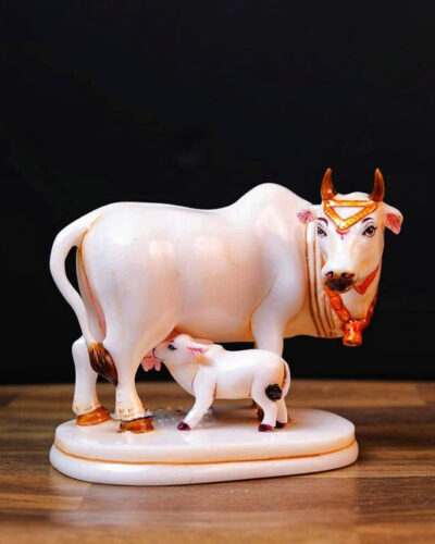 JP CRAFT cow calf statue in marble dust resin handmade Decorative Showpiece - 10.3 cm (Polyresin, White)