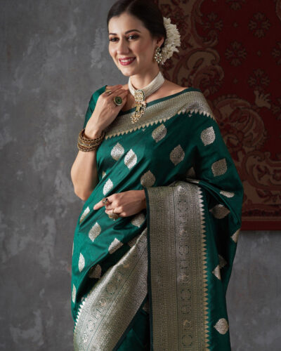 Printed Kanjivaram Pure Silk, Art Silk Saree (Green)