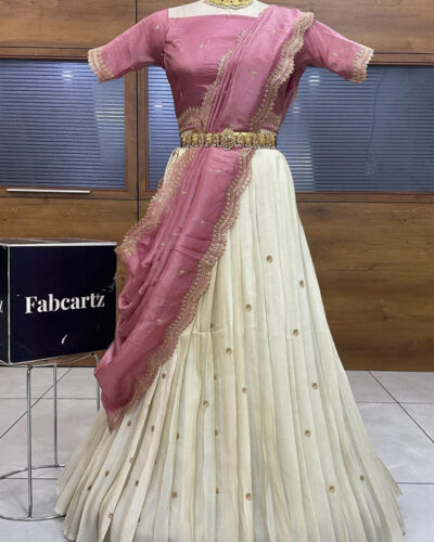 Embroidered Semi Stitched Lehenga Choli (Pink)