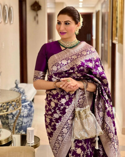 Woven Kanjivaram Pure Silk, Art Silk Saree (Purple)