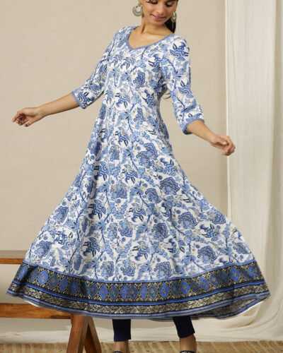 Women Floral Print Viscose Rayon Flared Kurta (White)