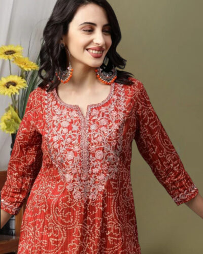 Women Printed, Embroidered Viscose Rayon Straight Kurta (Red)