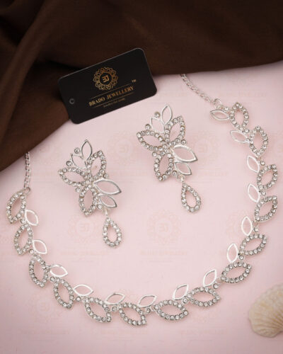 Brass Brass Silver, White Jewel Set (Pack of 1)
