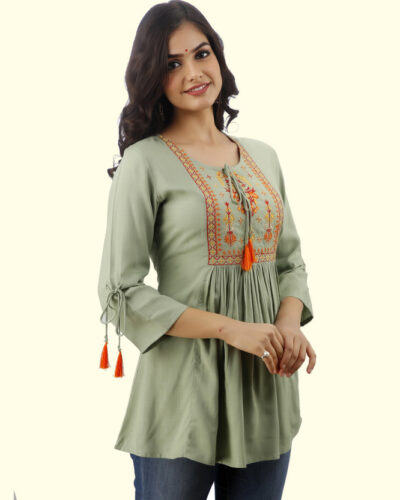 Casual Regular Sleeves Embroidered Women Light Green Top