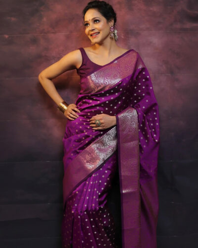 Woven Kanjivaram Pure Silk, Art Silk Saree (Purple)