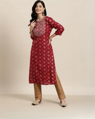 Women Printed Viscose Rayon Straight Kurta (Maroon)