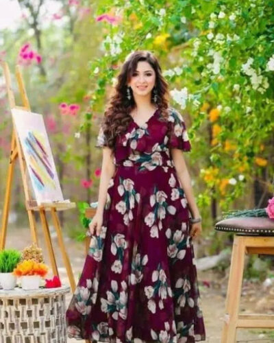 Women Fit and Flare Maroon, White, Dark Green Maxi/Full Length Dress