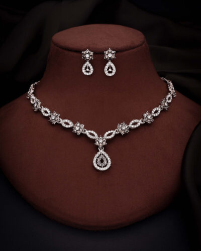 Brass Gold-plated Silver, White, Grey Jewel Set (Pack of 1)
