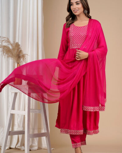 Women Viscose Rayon Kurta Pant Dupatta Set