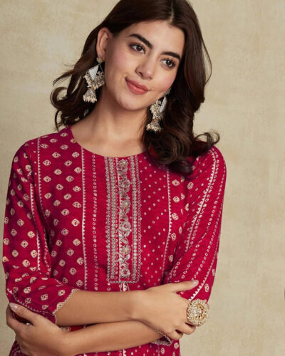 Women Printed Viscose Rayon Straight Kurta (Red)